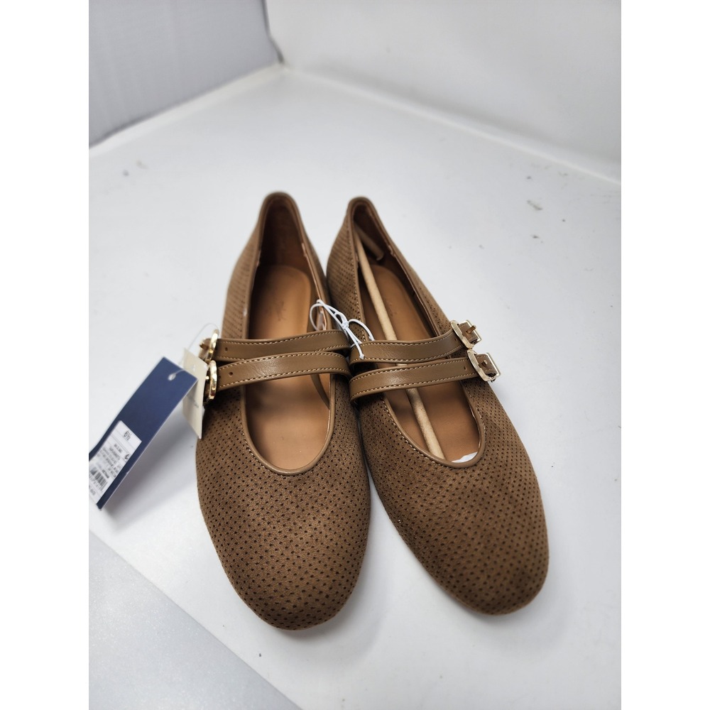 Universal Thread Womens Perforated Mary Jane Flats Brown Faux Suede Size 6.5